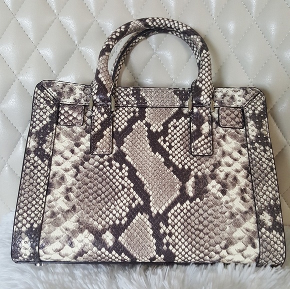 MICHAEL KORS MICRO STUDDED DILLON SMALL SATCHEL E - Picture 2 of 8